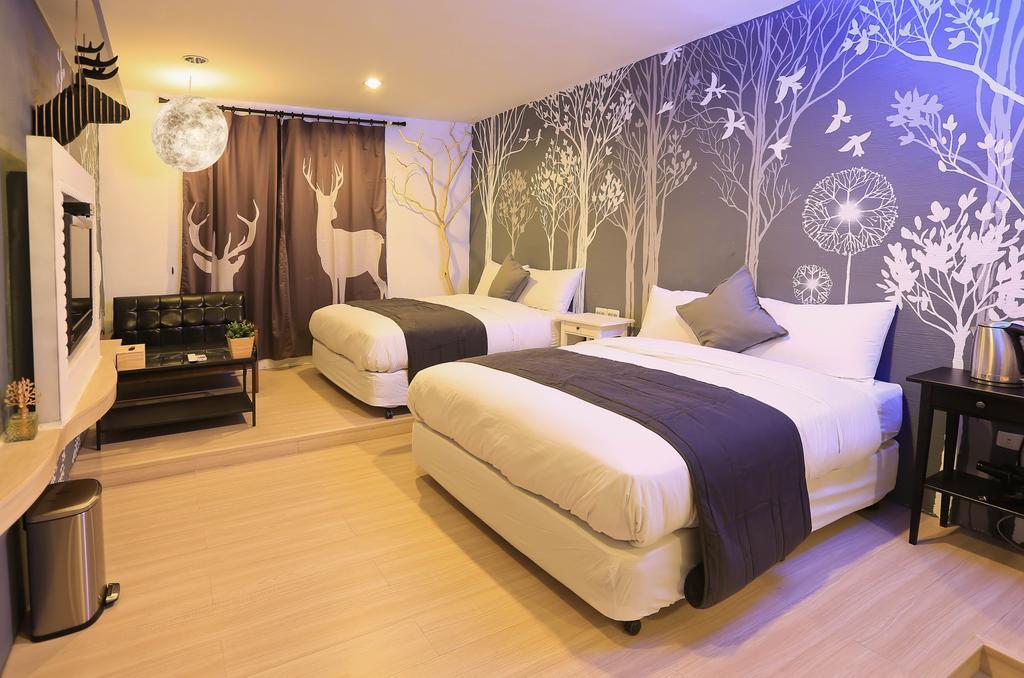 Deer Moon Hostel Kenting Buitenkant foto